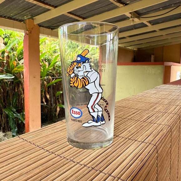 Esso Tiger Baseball — Vintage Puerto Rico Promo Glass (1993) - Picture 1 of 8